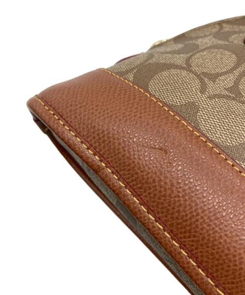 COACH（コーチ）COACH (コーチ) シグネチャー ショルダーバッグ ブラウンの古着・服飾アイテム