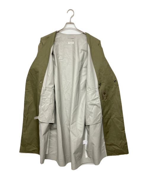 Plantation × DESCENTE（プランテーション×デザント）Plantation × DESCENTE (プランテーション×デザント) ノーカラーストレッチパッカブルコート サイズ:Mの古着・服飾アイテム