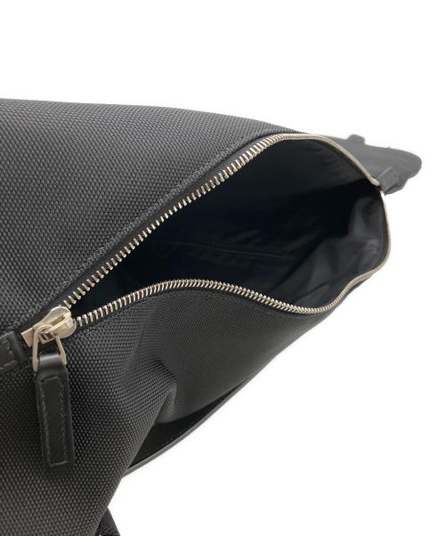 GUCCI（グッチ）GUCCI (グッチ) シェリーライン　テクノキャンバス　リュック ブラックの古着・服飾アイテム