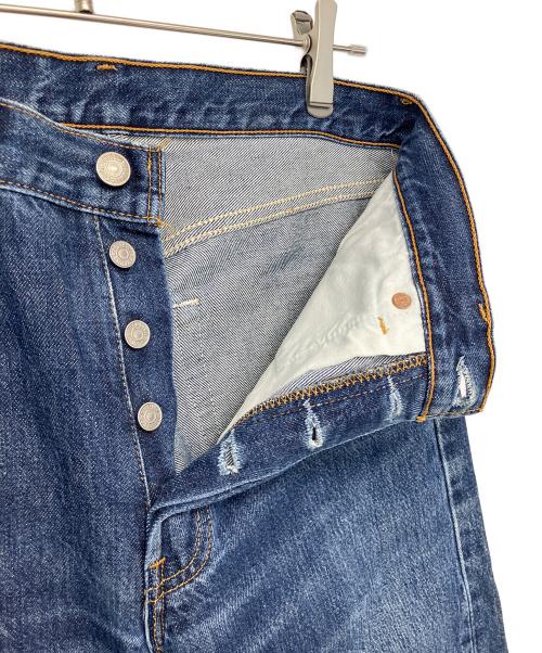 LEVI'S（リーバイス）LEVI'S (リーバイス) 501デニムパンツ　99年8月製造 ボタン裏553 USA製 インディゴ サイズ:78.5cm (W31)の古着・服飾アイテム