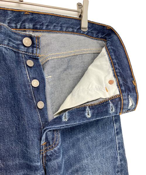 LEVI'S（リーバイス）LEVI'S (リーバイス) 501デニムパンツ　99年8月製造 ボタン裏553 USA製 インディゴ サイズ:78.5cm (W31)の古着・服飾アイテム