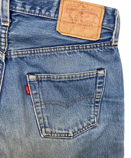 LEVI'S（リーバイス）LEVI'S (リーバイス) 501デニムパンツ　ボタン裏524 エルパソ工場 インディゴ サイズ:78.5cm (W31)の古着・服飾アイテム