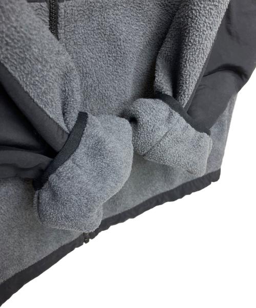 THE NORTH FACE（ザ ノース フェイス）THE NORTH FACE (ザ ノース フェイス) NA72450　デナリジャケット グレー×ブラック サイズ:Mの古着・服飾アイテム