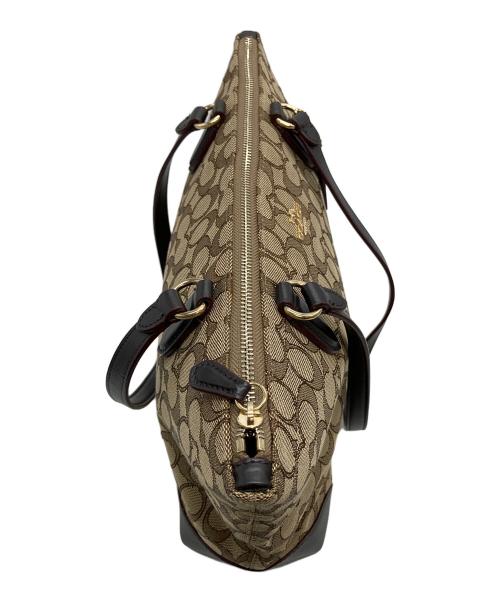 COACH（コーチ）COACH (コーチ) エンボスシグネチャー　ハンドバッグ ブラウンの古着・服飾アイテム