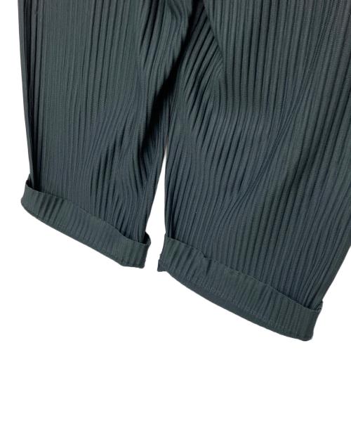 HOMME PLISSE ISSEY MIYAKE（オム プリッセ イッセイ ミヤケ）HOMME PLISSE ISSEY MIYAKE (オム プリッセ イッセイ ミヤケ) プリーツパンツ グリーン サイズ:１の古着・服飾アイテム