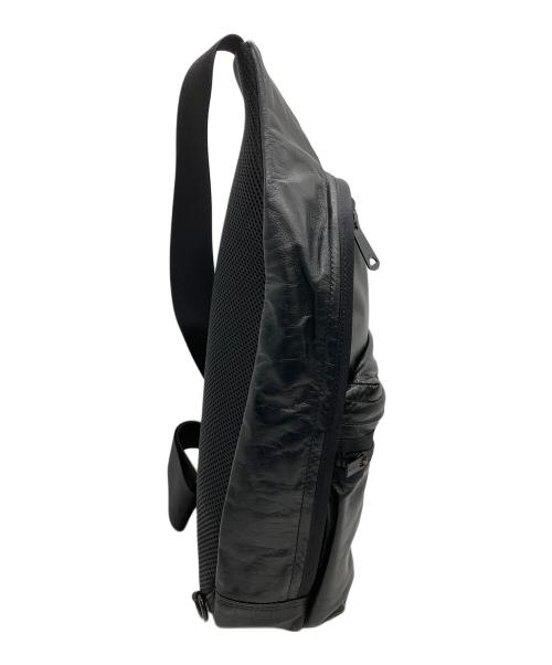 PORTER（ポーター）PORTER (ポーター) アルーフ SLING SHOULDER BAG ブラックの古着・服飾アイテム