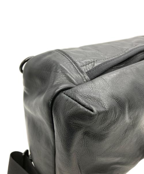 PORTER（ポーター）PORTER (ポーター) アルーフ SLING SHOULDER BAG ブラックの古着・服飾アイテム