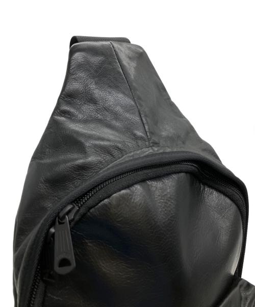 PORTER（ポーター）PORTER (ポーター) アルーフ SLING SHOULDER BAG ブラックの古着・服飾アイテム