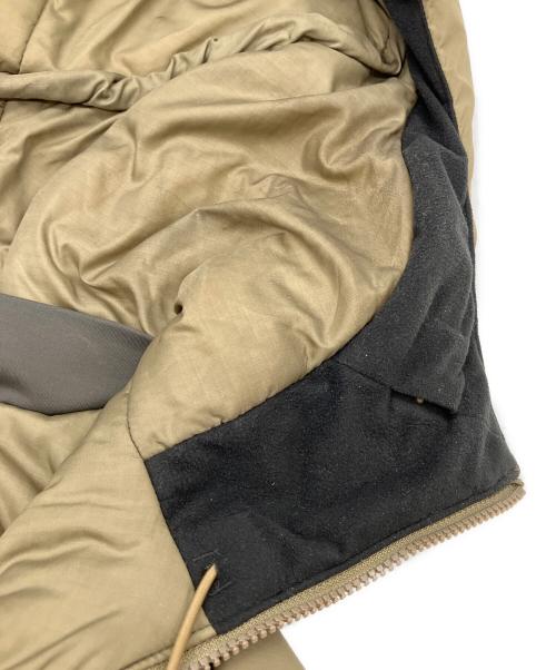 ARC'TERYX LEAF（アークテリクスリーフ）ARC'TERYX LEAF (アークテリクスリーフ) cold wx hoody lt カーキ サイズ:Mの古着・服飾アイテム