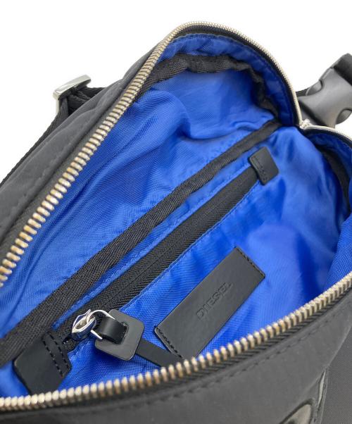 DIESEL（ディーゼル）DIESEL (ディーゼル) ボディーバッグ ブラックの古着・服飾アイテム