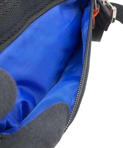 DIESEL（ディーゼル）DIESEL (ディーゼル) ショルダーバッグ ブラックの古着・服飾アイテム