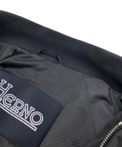 HERNO（ヘルノ）HERNO (ヘルノ) ウォーターレペレントポリエステルボマーブルゾン ブラック サイズ:44の古着・服飾アイテム