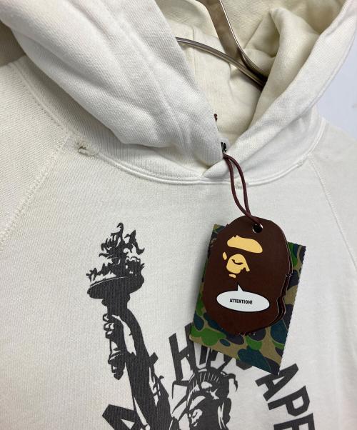 A BATHING APE（アベイシングエイプ）A BATHING APE (アベイシングエイプ) プルオーバーパーカー アイボリー サイズ:M 未使用品の古着・服飾アイテム