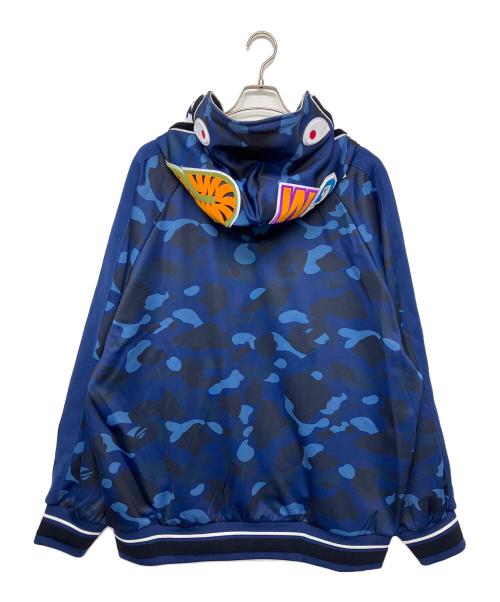 A BATHING APE（アベイシングエイプ）A BATHING APE (アベイシングエイプ) COLOR CAMO SHARK RELAXED FIT HOODIE TRACK JACKET ネイビー サイズ:2XLの古着・服飾アイテム
