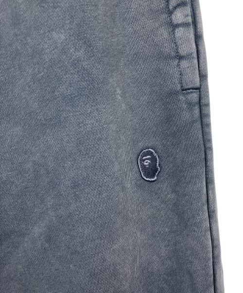 A BATHING APE（アベイシングエイプ）A BATHING APE (アベイシングエイプ) ONE POINT RELAXED FIT WIDE LEG SWEATPANTS チャコールグレー サイズ:Lの古着・服飾アイテム