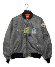 A BATHING APE（アベイシングエイプ）の古着「MULTI PATCH BOMBER JACKET」｜ブラック