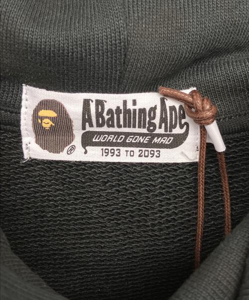 A BATHING APE（アベイシングエイプ）A BATHING APE (アベイシングエイプ) ONE POINT REGULAR FIT CREWNECK SWEATSHIRT ブラック サイズ:Lの古着・服飾アイテム