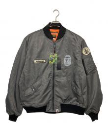 A BATHING APE（アベイシングエイプ）の古着「MULTI PATCH BOMBER JACKET」｜ブラック