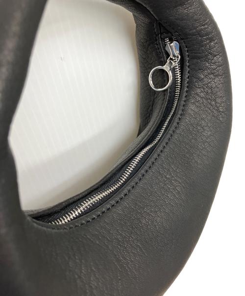 Aeta（アエタ）Aeta (アエタ) DA58 ROUND ONE SHOULDER ブラックの古着・服飾アイテム