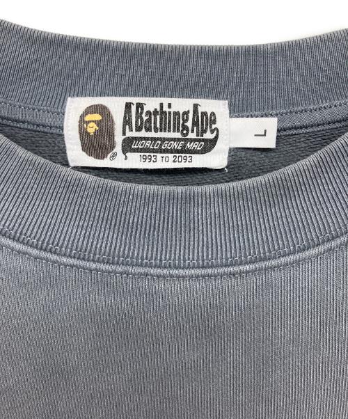 A BATHING APE（アベイシングエイプ）A BATHING APE (アベイシングエイプ) クルーネックスウェット グレー サイズ:Lの古着・服飾アイテム