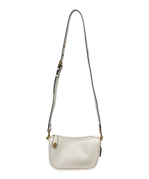 COACH（コーチ）COACH (コーチ) swinger bag with chain ホワイトの古着・服飾アイテム