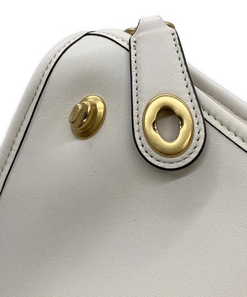 COACH（コーチ）COACH (コーチ) swinger bag with chain ホワイトの古着・服飾アイテム