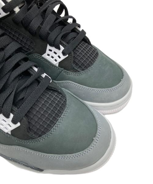 NIKE（ナイキ）NIKE (ナイキ) AIR JORDAN 4 RETRO　スニーカー ブラック×ホワイト サイズ:28cmの古着・服飾アイテム