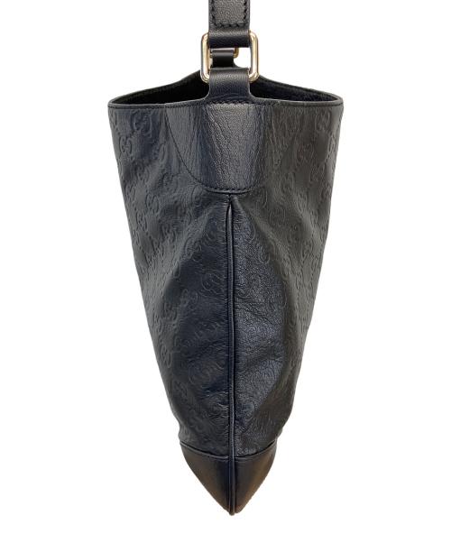 GUCCI（グッチ）GUCCI (グッチ) グッチシマ ショルダーバッグ ブラックの古着・服飾アイテム