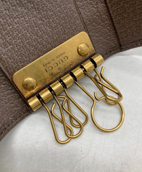 GUCCI（グッチ）GUCCI (グッチ) キーケース グレーの古着・服飾アイテム