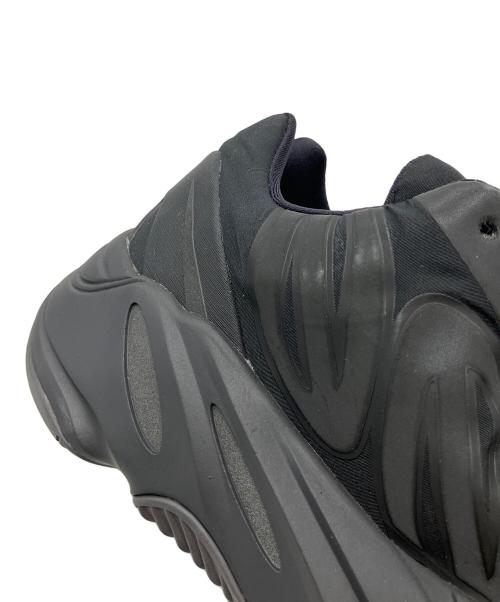 adidas（アディダス）adidas (アディダス) YEEZY BOOST700 スニーカー ブラック サイズ:26.5cmの古着・服飾アイテム