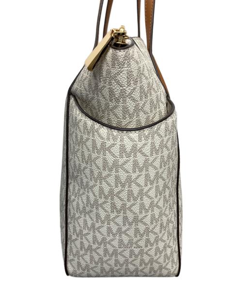MICHAEL KORS（マイケル・コース）MICHAEL KORS (マイケル・コース) ハンドバッグ ホワイト×ブラウンの古着・服飾アイテム
