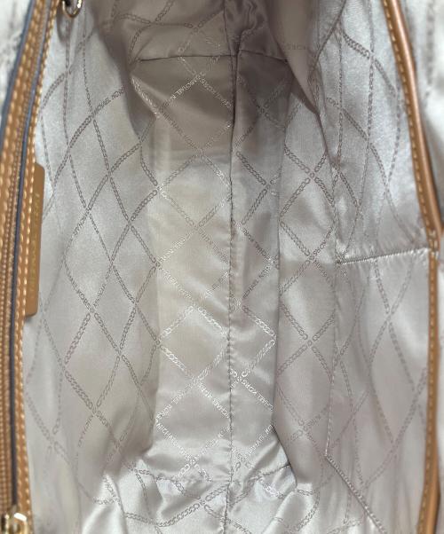 MICHAEL KORS（マイケル・コース）MICHAEL KORS (マイケル・コース) ハンドバッグ ホワイト×ブラウンの古着・服飾アイテム