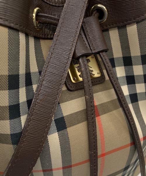 Burberry's（バーバリーズ）Burberry's (バーバリー) ショルダーバッグ ベージュの古着・服飾アイテム