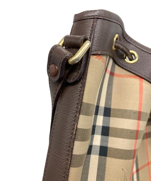 Burberry's（バーバリーズ）Burberry's (バーバリー) ショルダーバッグ ベージュの古着・服飾アイテム