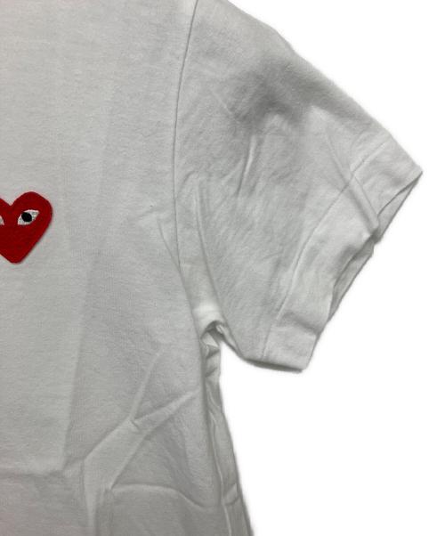 PLAY COMME des GARCONS（プレイコムデギャルソン）PLAY COMME des GARCONS (プレイコムデギャルソン) 半袖カットソー ホワイト サイズ:Mの古着・服飾アイテム