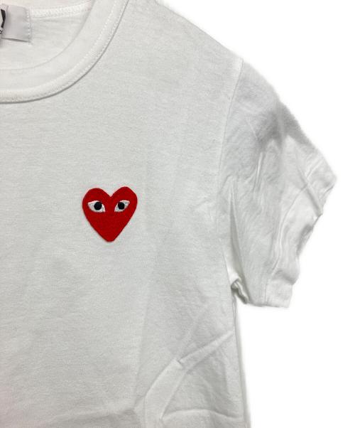PLAY COMME des GARCONS（プレイコムデギャルソン）PLAY COMME des GARCONS (プレイコムデギャルソン) 半袖カットソー ホワイト サイズ:Mの古着・服飾アイテム