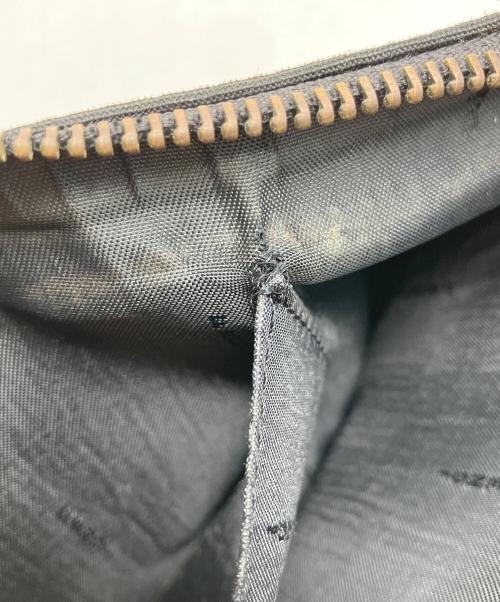 FENDI（フェンディ）FENDI (フェンディ) ズッキーノ　ハンドポーチ ブラックの古着・服飾アイテム