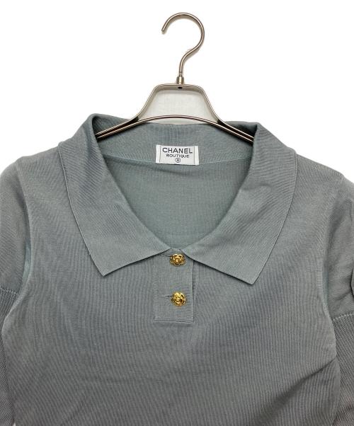 CHANEL（シャネル）CHANEL (シャネル) ポロシャツ ゴールドカメリアボタン グレー サイズ:34の古着・服飾アイテム