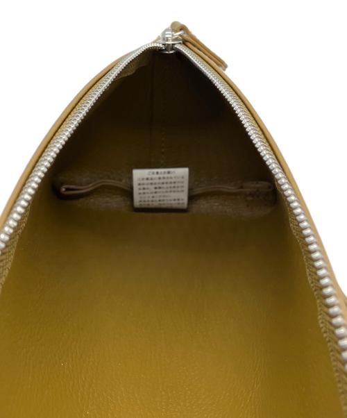 YAHKI（ヤーキ）YAHKI (ヤーキ) TRIANGLE SHOULDER BAG ブラウンの古着・服飾アイテム