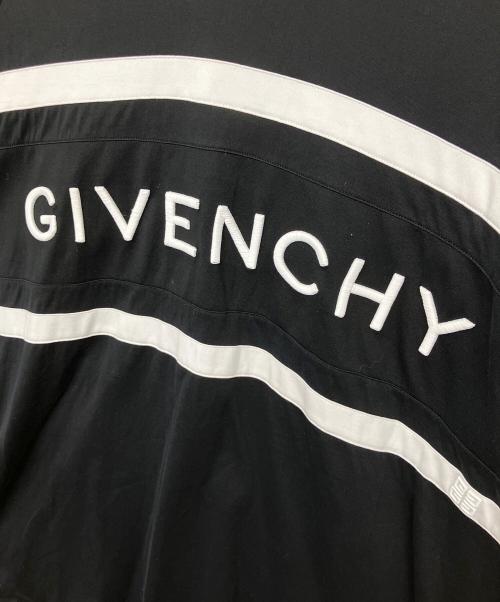 GIVENCHY（ジバンシィ）GIVENCHY (ジバンシィ) CONTRAST LOGO TEE ブラック サイズ:Sの古着・服飾アイテム