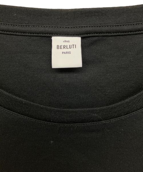 Berluti（ベルルッティ）Berluti (ベルルッティ) R22JRS72JAEK　コットンロゴ刺繍Tシャツ ブラック サイズ:Mの古着・服飾アイテム