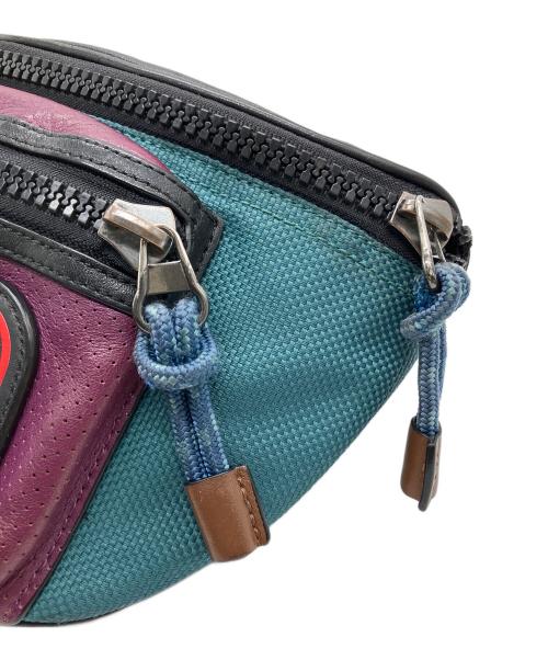 COACH（コーチ）COACH (コーチ) ウエストバッグ マルチカラーの古着・服飾アイテム