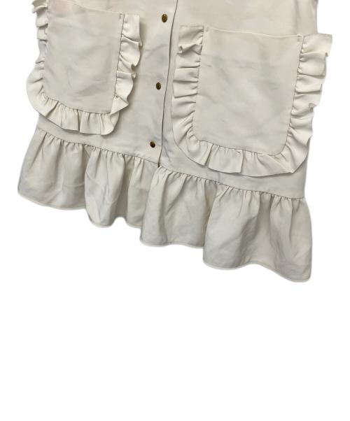 YORI（ヨリ）YORI (ヨリ) ノースリーブシャツ ベージュ サイズ:FREEの古着・服飾アイテム