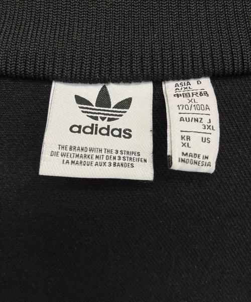 adidas（アディダス）adidas (アディダス) アディカラーデニムトラックトップ ブラック サイズ:XLの古着・服飾アイテム