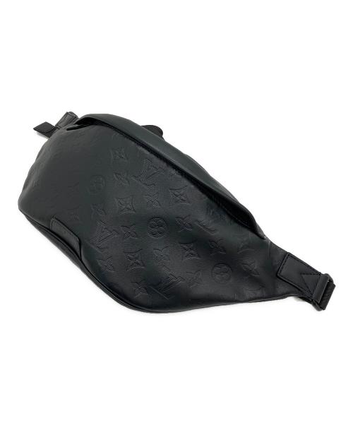LOUIS VUITTON（ルイ ヴィトン）LOUIS VUITTON (ルイ ヴィトン) モノグラム・シャドウ ディスカバリーバムバッグ ブラックの古着・服飾アイテム
