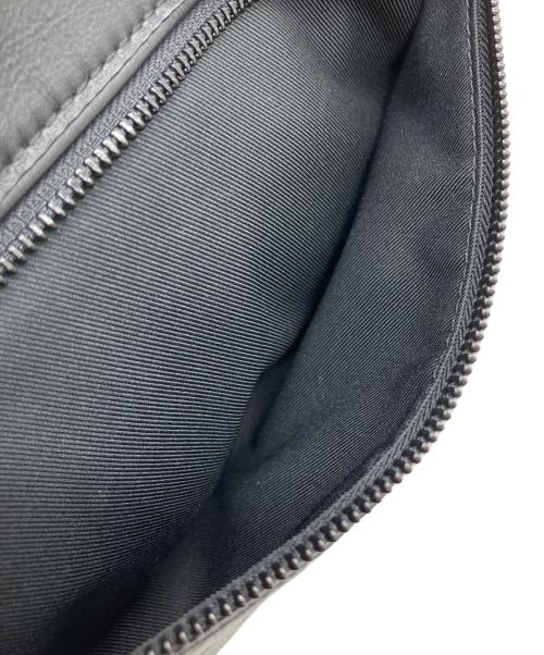LOUIS VUITTON（ルイ ヴィトン）LOUIS VUITTON (ルイ ヴィトン) モノグラム・シャドウ ディスカバリーバムバッグ ブラックの古着・服飾アイテム