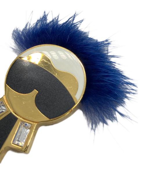 FENDI（フェンディ）FENDI (フェンディ) カールラガーフェルド メタル ミンク ゴールド カフス サイズ:表記なしの古着・服飾アイテム