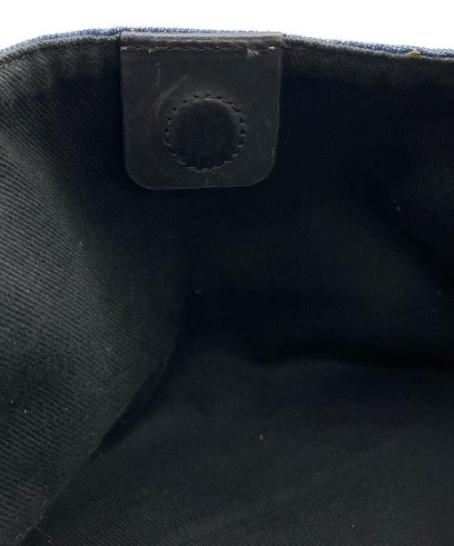 MARC JACOBS（マークジェイコブス）MARC JACOBS (マークジェイコブス) SACK BAG DENIM ネイビーの古着・服飾アイテム
