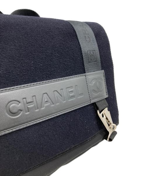 CHANEL（シャネル）CHANEL (シャネル) スポーツ メッセンジャーバッグ ブラックの古着・服飾アイテム