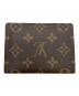LOUIS VUITTON (ルイ ヴィトン) モノグラム　ポルト2カルト・ヴェルティカル　パスケース ブラウン：8000円